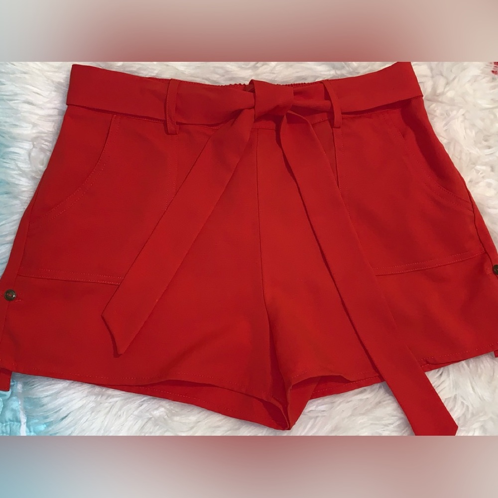 E MShorts Tie Belted Waist Pockets Red Sz M